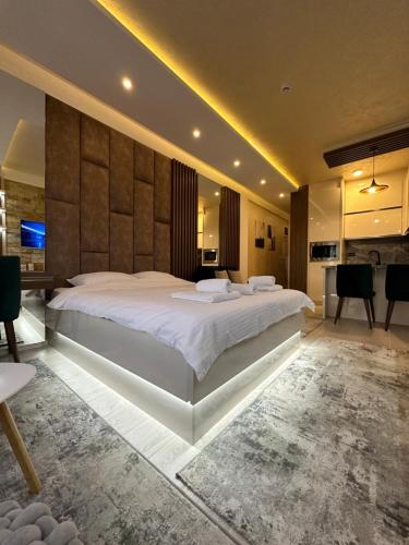 Apartmani Fashion Milmari Resort Kopaonik Vikend naselje stan na dan smestaj bazen spa panorama